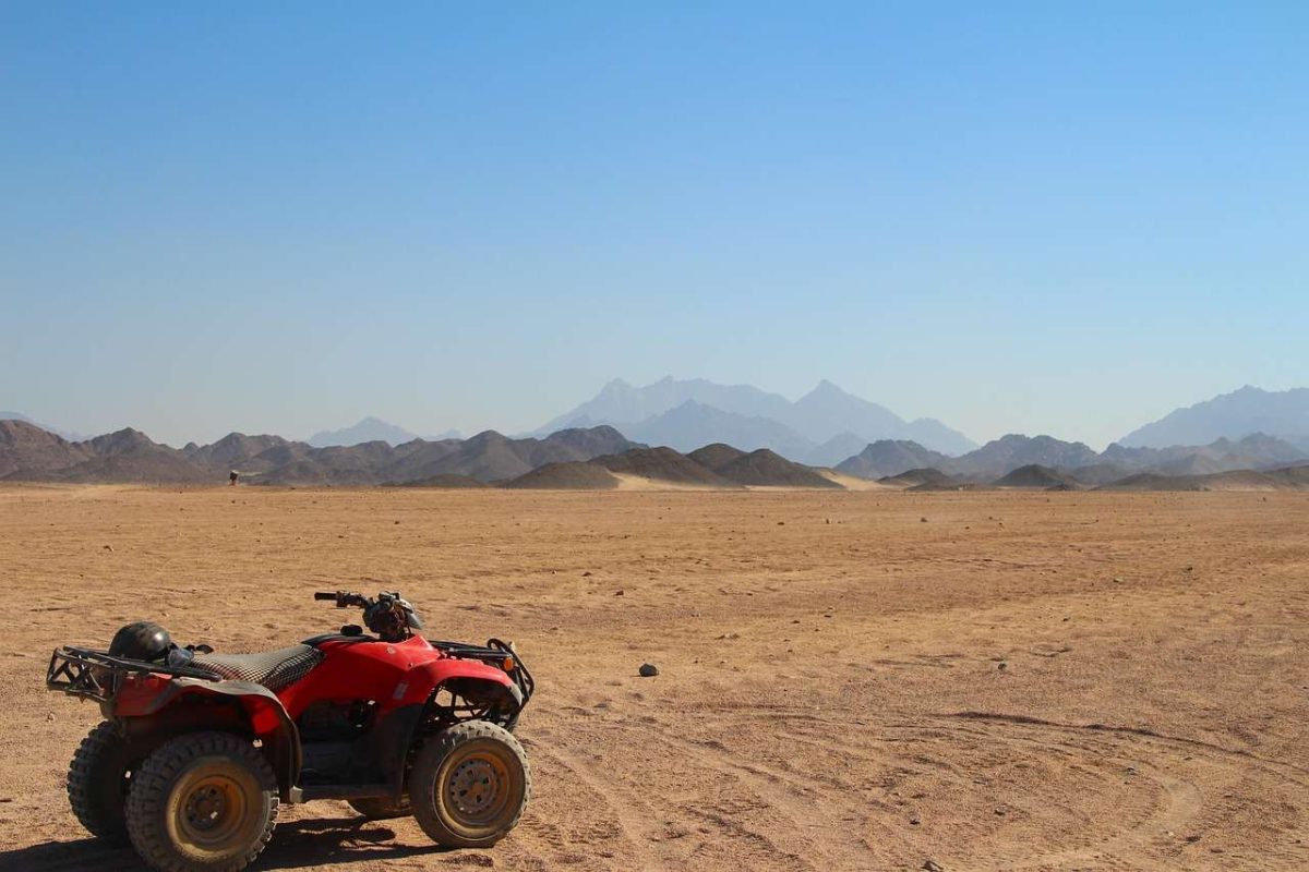 ATV quad biking in the Giza desert with panoramic views of the Pyramids – 2.5-hour Edge Rush ride